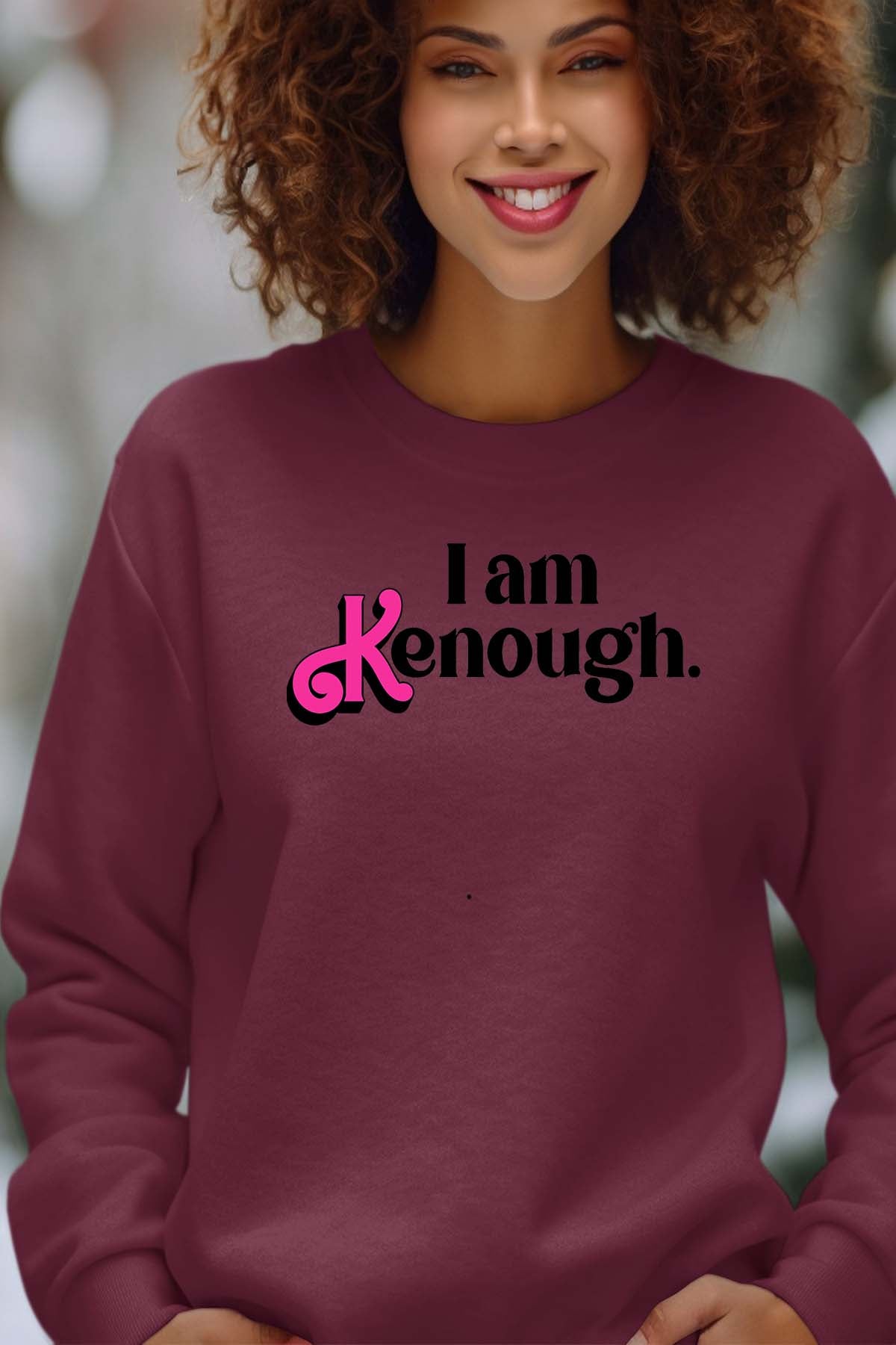 COULEUR:Bordeaux|Sweat Col Rond Femme | i am kenough Bordeaux