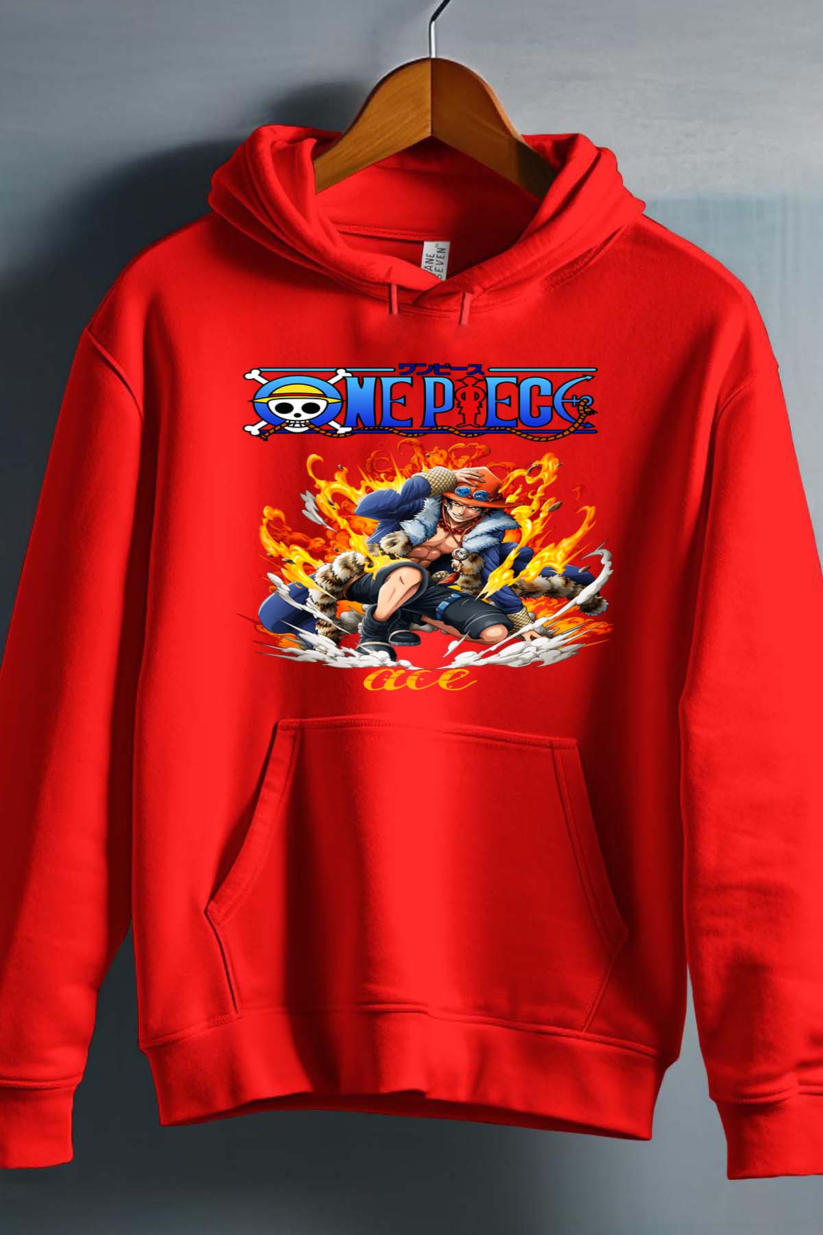 COULEUR:Rouge|Sweat Capuche Garçon | Attack One Piece 06 Rouge