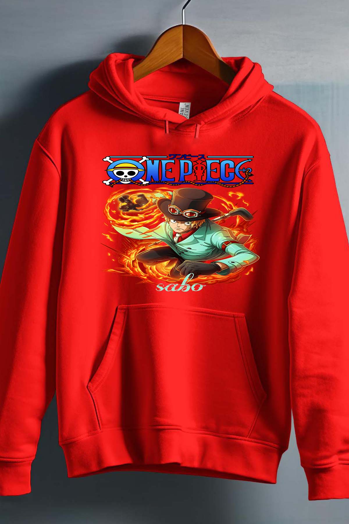 COULEUR:Rouge|Sweat Capuche Garçon | Attack One Piece 08 Rouge