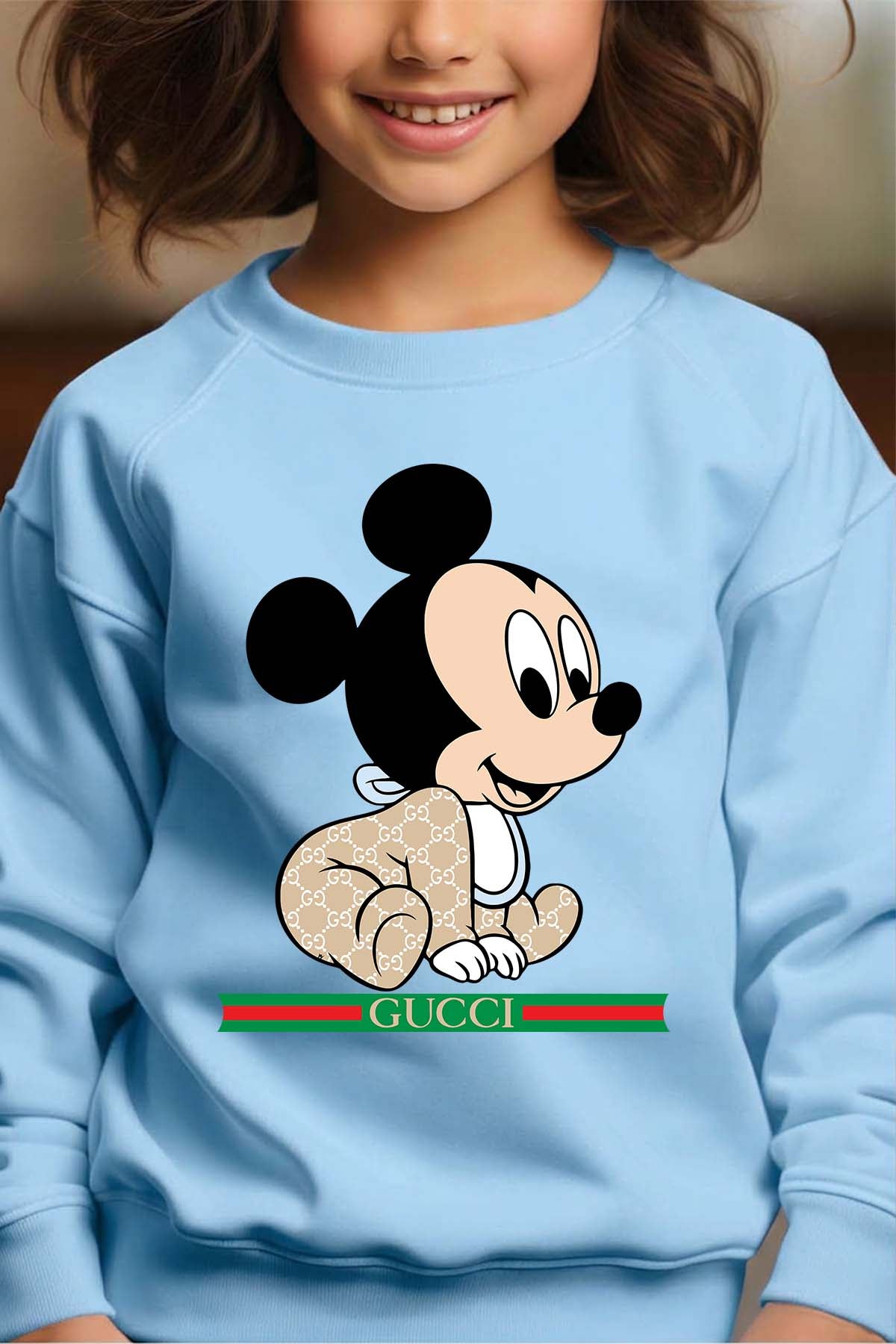 COULEUR:Bleu Ciel|Sweat Col Rond Fille | BB Mickey Gucci Assis Bleu Ciel