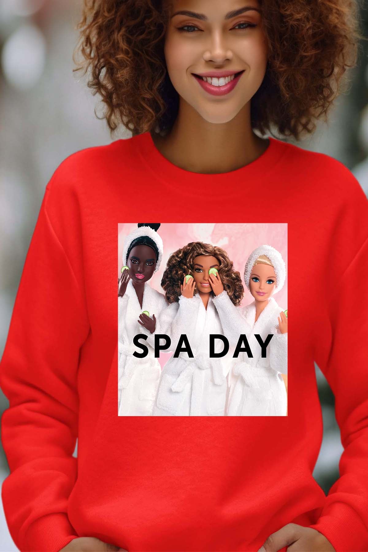 COULEUR:Rouge|Sweat Col Rond Femme | Barbie Spa Day Rouge