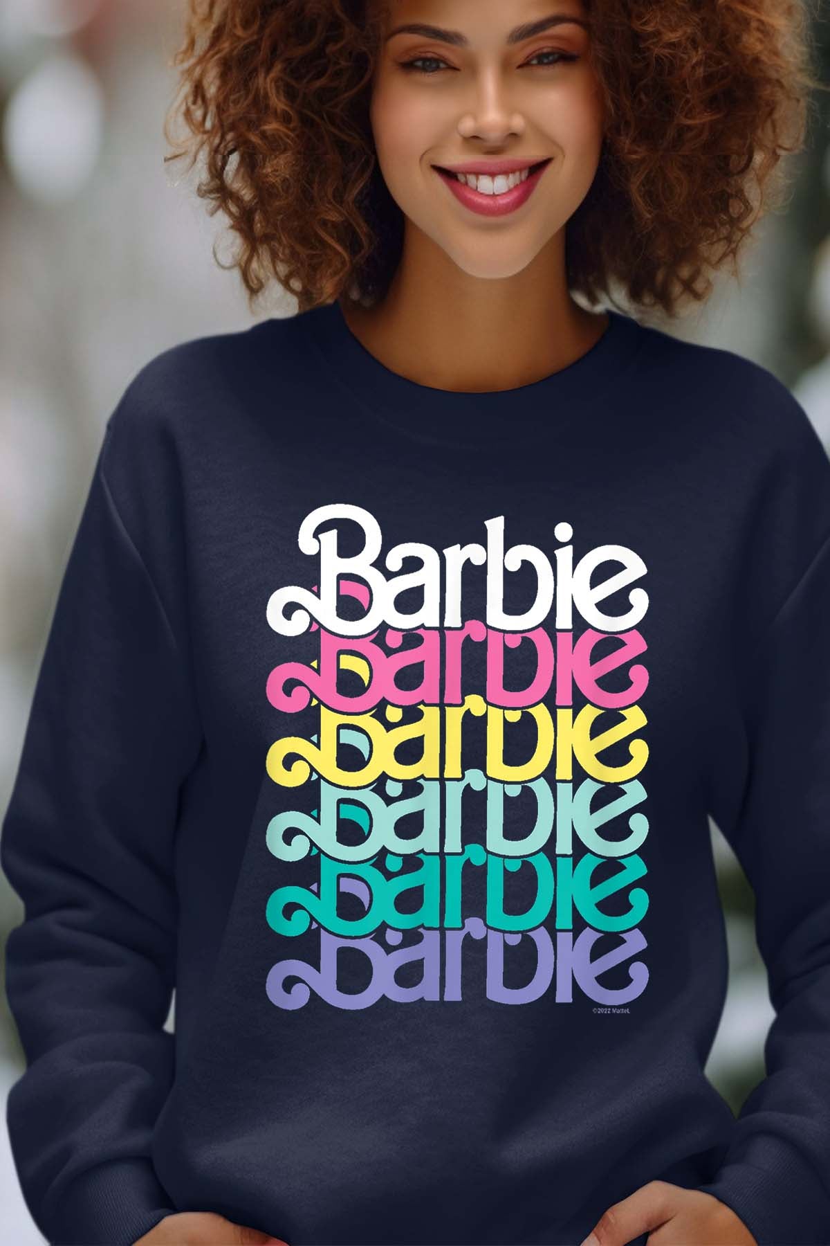 COULEUR:Marine|Sweat Col Rond Femme | Barbie Stacked Spring Marine