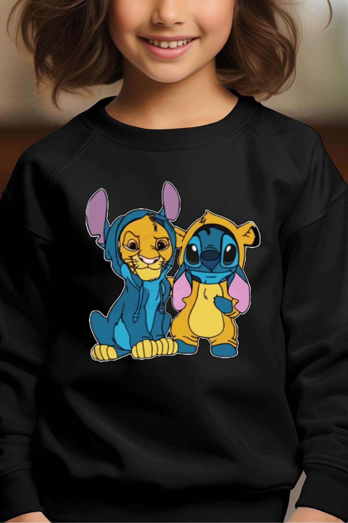 COULEUR:Noir|Sweat Col Rond Fille | Stitch & Simba déguisé Noir